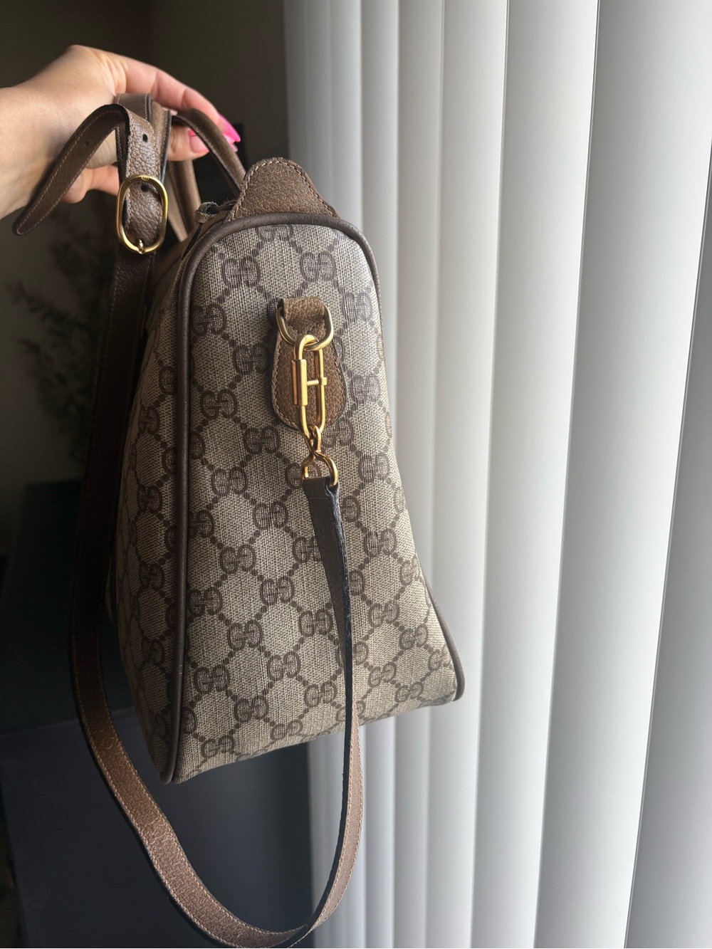 Gucci Business Bag in GG Supreme Canvas - Picture 3 of 16